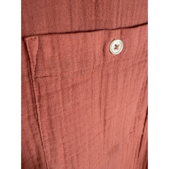 GAP Big Shirt Crinkle Gauze Coral Orange Button Down Pocket Top Women's Medium - Picture 6 of 8
